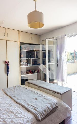 Casa à venda com 165m², 3 quartos e 2 vagas Casa à venda com 165m², 3 quartos e 2 vagasQuarto 1