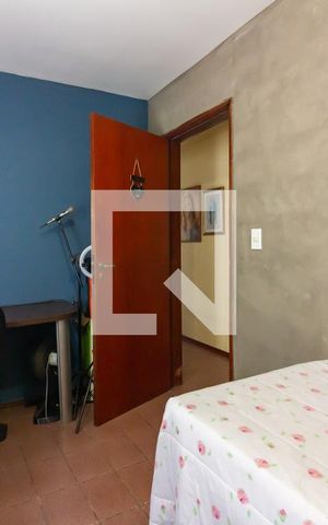 Casa à venda com 165m², 3 quartos e 2 vagas Casa à venda com 165m², 3 quartos e 2 vagasQuarto 2
