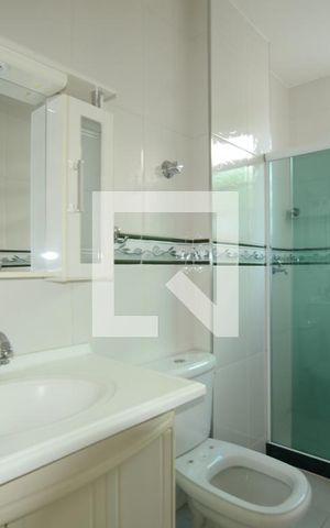 Casa à venda com 80m², 2 quartos e sem vagaBanheiro