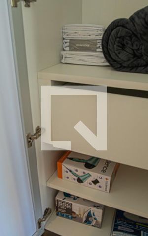 Studio à venda com 25m², 1 quarto e sem vaga Studio à venda com 25m², 1 quarto e sem vagaQuarto