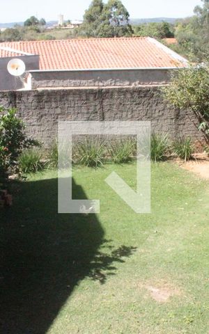 Casa à venda com 79m², 2 quartos e 1 vagaQuintal