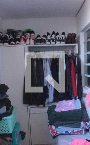 Casa à venda com 79m², 2 quartos e 1 vagaÁrea de Serviço