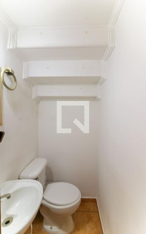 Casa à venda com 63m², 2 quartos e 2 vagas Casa à venda com 63m², 2 quartos e 2 vagasLavabo