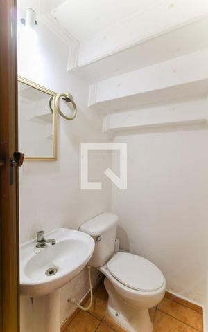 Casa à venda com 63m², 2 quartos e 2 vagas Casa à venda com 63m², 2 quartos e 2 vagasLavabo
