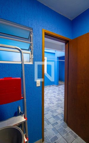 Casa à venda com 300m², 3 quartos e 2 vagasQuarto de Serviço