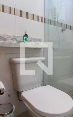 Casa à venda com 300m², 3 quartos e 2 vagasBanheiro da Suíte
