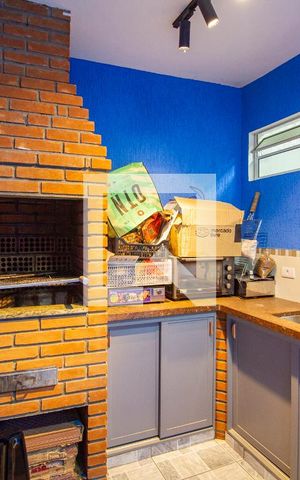 Casa à venda com 300m², 3 quartos e 2 vagasChurrasqueira