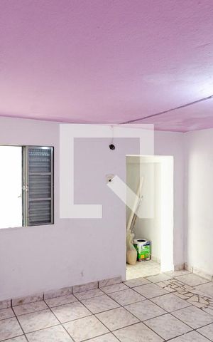 Casa para alugar com 100m², 2 quartos e sem vaga Casa para alugar com 100m², 2 quartos e sem vagaQuarto 2