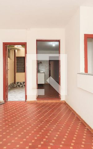 Casa à venda com 200m², 4 quartos e 1 vaga Casa à venda com 200m², 4 quartos e 1 vagaCozinha