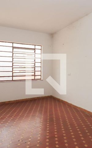 Casa à venda com 200m², 4 quartos e 1 vaga Casa à venda com 200m², 4 quartos e 1 vagaCozinha