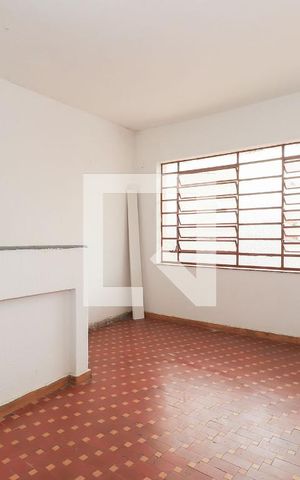 Casa à venda com 200m², 4 quartos e 1 vaga Casa à venda com 200m², 4 quartos e 1 vagaCozinha