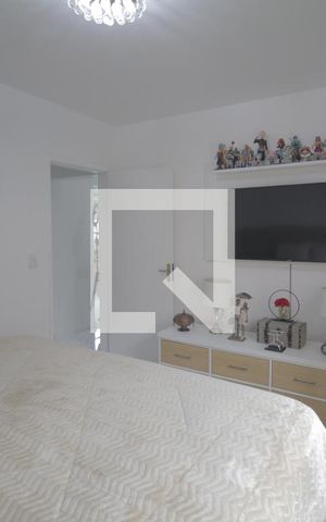 Apartamento à venda com 76m², 2 quartos e 1 vagaQuarto 2
