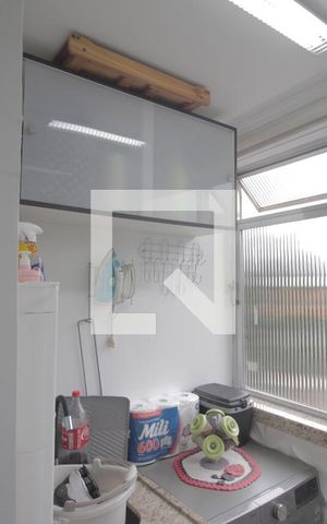 Apartamento à venda com 76m², 2 quartos e 1 vagaÁrea de Serviço