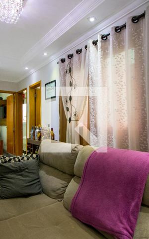 Apartamento à venda com 90m², 2 quartos e 1 vagaSala