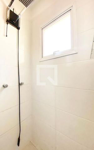 Casa para alugar com 68m², 2 quartos e 1 vagaBanheiro