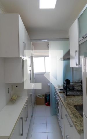 Apartamento para alugar com 58m², 2 quartos e 2 vagas Apartamento para alugar com 58m², 2 quartos e 2 vagasCozinha