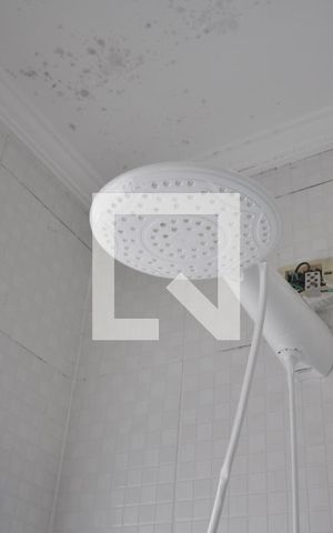 Casa à venda com 188m², 3 quartos e 4 vagasBanheiro da Suíte 1