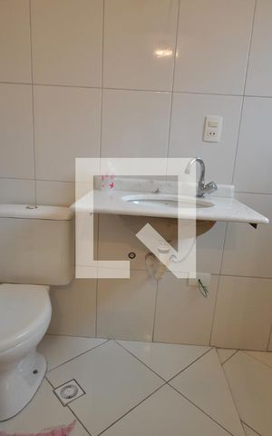 Casa à venda com 188m², 3 quartos e 4 vagasBanheiro da Suíte 2
