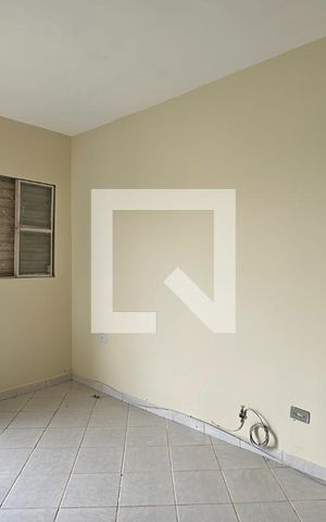 Casa para alugar com 100m², 2 quartos e 10 vagasSala