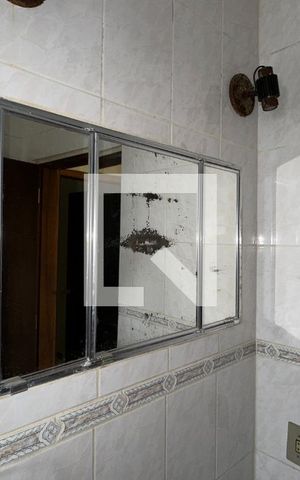 Casa para alugar com 100m², 2 quartos e 10 vagasBanheiro