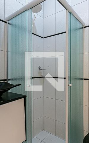 Casa à venda com 359m², 4 quartos e 3 vagasBanheiro 2