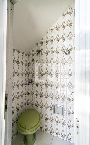 Casa à venda com 359m², 4 quartos e 3 vagasÁrea de Serviço - Banheiro