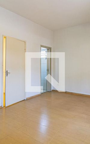 Casa à venda com 359m², 4 quartos e 3 vagasSuíte