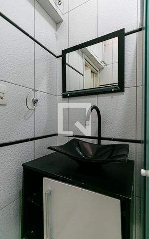 Casa à venda com 359m², 4 quartos e 3 vagasBanheiro 2