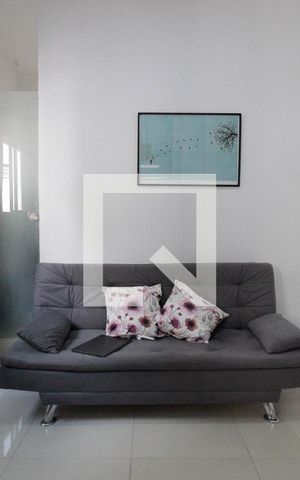 Apartamento para alugar com 43m², 1 quarto e sem vaga Apartamento para alugar com 43m², 1 quarto e sem vagaSala