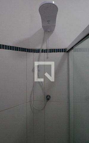 Apartamento para alugar com 43m², 1 quarto e sem vaga Apartamento para alugar com 43m², 1 quarto e sem vagaBanheiro