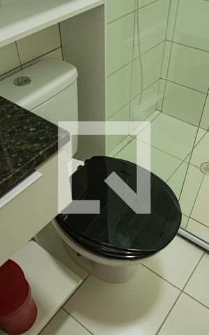 Studio à venda com 26m², 1 quarto e sem vaga Studio à venda com 26m², 1 quarto e sem vagaBanheiro