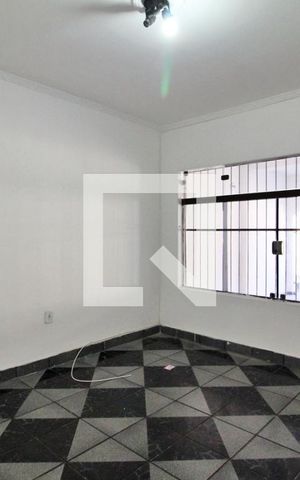 Casa à venda com 125m², 3 quartos e 2 vagasSala
