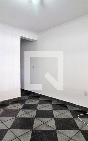Casa à venda com 125m², 3 quartos e 2 vagasSala