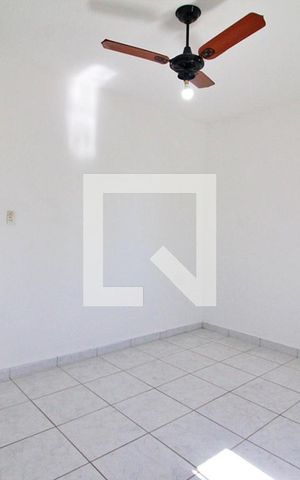 Casa à venda com 125m², 3 quartos e 2 vagasQuarto 3