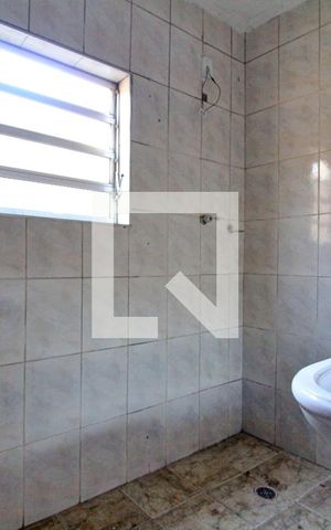 Casa à venda com 125m², 3 quartos e 2 vagasBanheiro 1