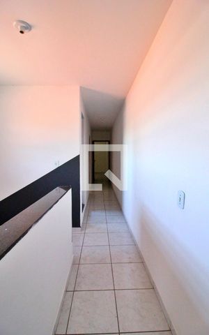 Casa à venda com 125m², 3 quartos e 2 vagasCorredor