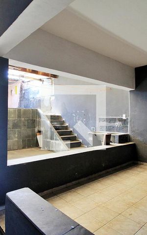 Casa à venda com 125m², 3 quartos e 2 vagasÁrea de Serviço / Quintal