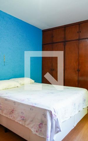 Casa para alugar com 234m², 3 quartos e 6 vagas Casa para alugar com 234m², 3 quartos e 6 vagasSuíte