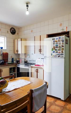 Casa para alugar com 234m², 3 quartos e 6 vagas Casa para alugar com 234m², 3 quartos e 6 vagasCozinha