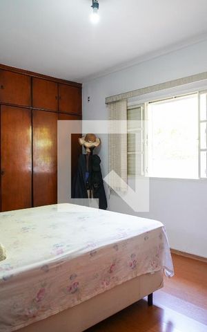 Casa para alugar com 234m², 3 quartos e 6 vagas Casa para alugar com 234m², 3 quartos e 6 vagasSuíte