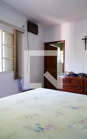 Casa para alugar com 234m², 3 quartos e 6 vagas Casa para alugar com 234m², 3 quartos e 6 vagasSuíte
