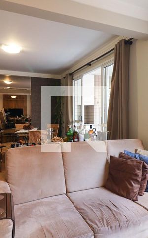 Apartamento para alugar com 70m², 2 quartos e 1 vagaSala