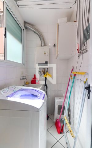 Apartamento para alugar com 70m², 2 quartos e 1 vagaÁrea de Serviço