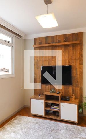 Apartamento para alugar com 70m², 2 quartos e 1 vagaSala