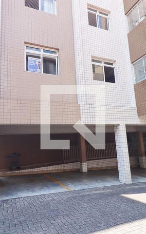 Apartamento para alugar com 70m², 2 quartos e 1 vagaFachada do bloco