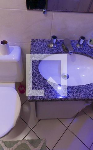 Apartamento para alugar com 70m², 2 quartos e 1 vagaBanheiro Social