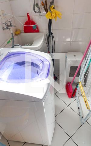 Apartamento para alugar com 70m², 2 quartos e 1 vagaÁrea de Serviço