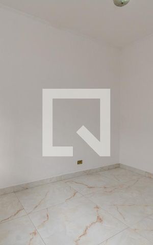 Casa à venda com 390m², 3 quartos e 3 vagas Casa à venda com 390m², 3 quartos e 3 vagasQuarto 2