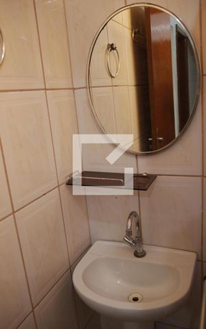 Casa para alugar com 100m², 2 quartos e 1 vagaBanheiro 