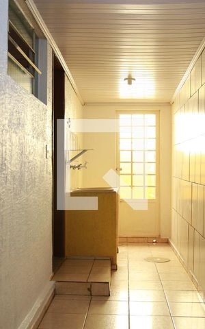 Casa para alugar com 100m², 2 quartos e 1 vagaÁrea de Serviço